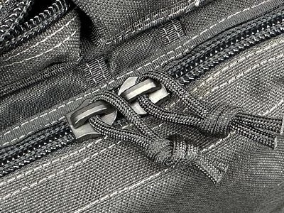 Exposed Zipper Coils w/ Flat