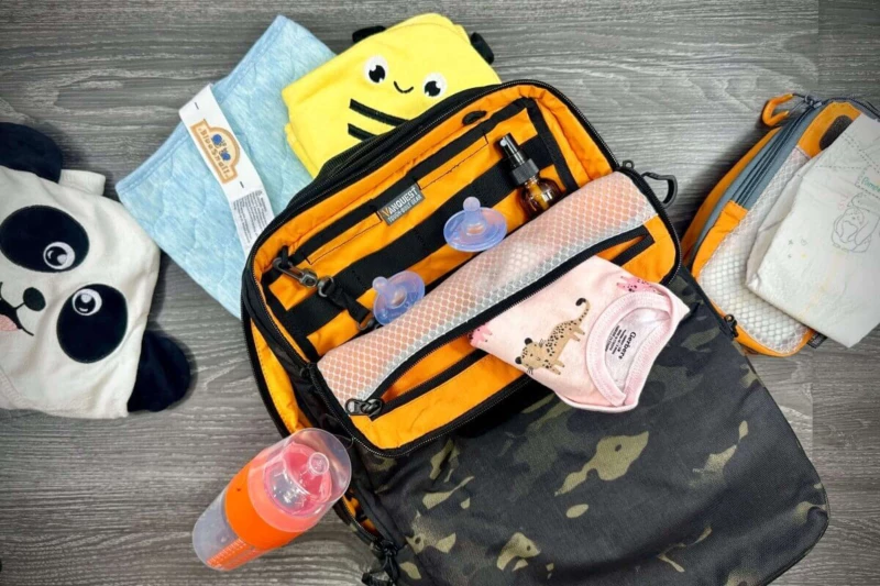 This Is How The Coolest “Dad Bag” Looks Like!