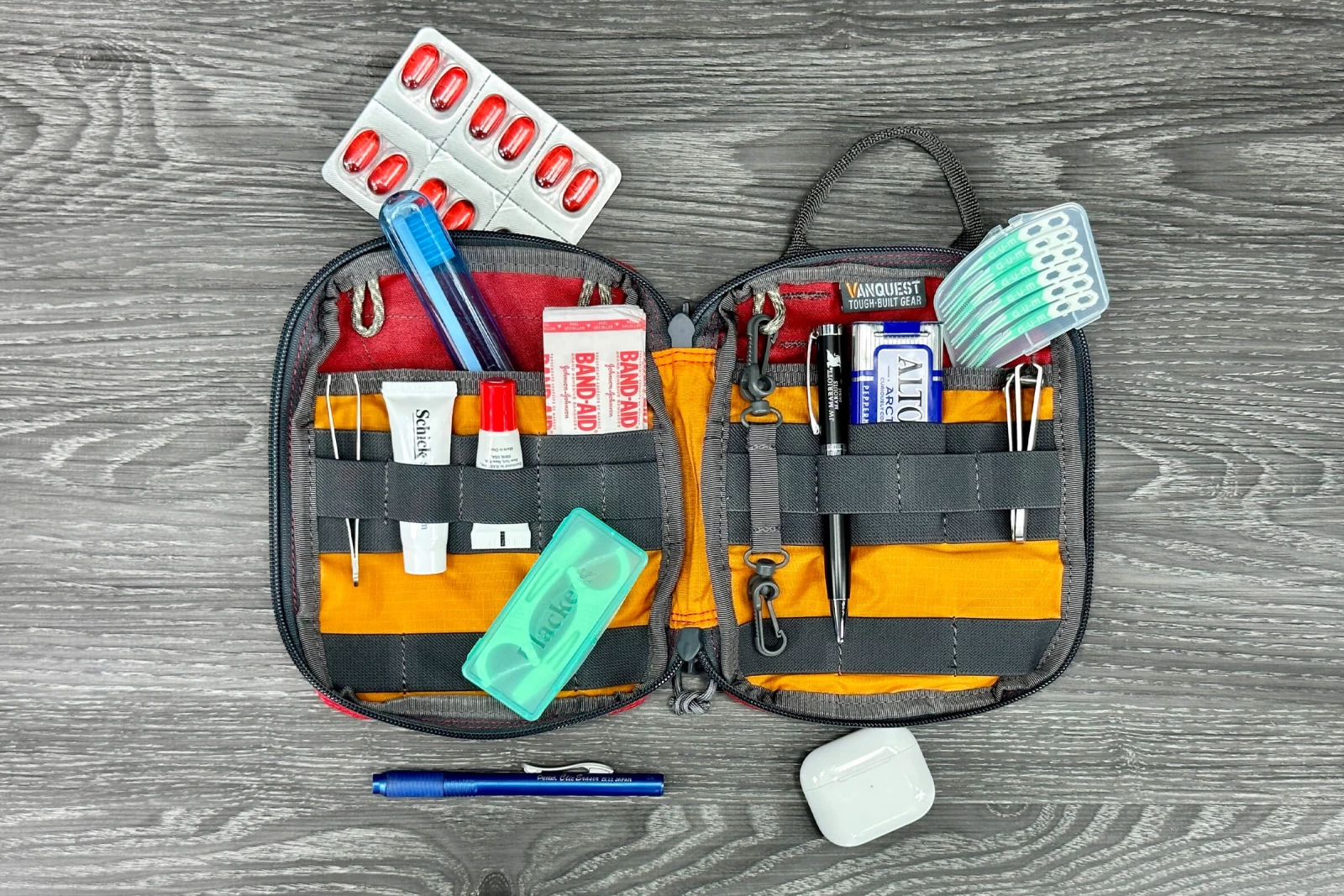 Organizer pouches for small items & supplies.